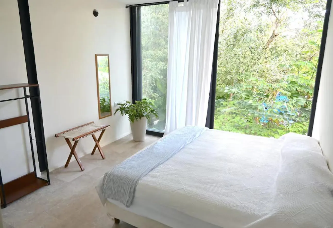 Glass Jungle Villa With Amazing Green Views -10 Min Dt Playa del Carmen Mexique