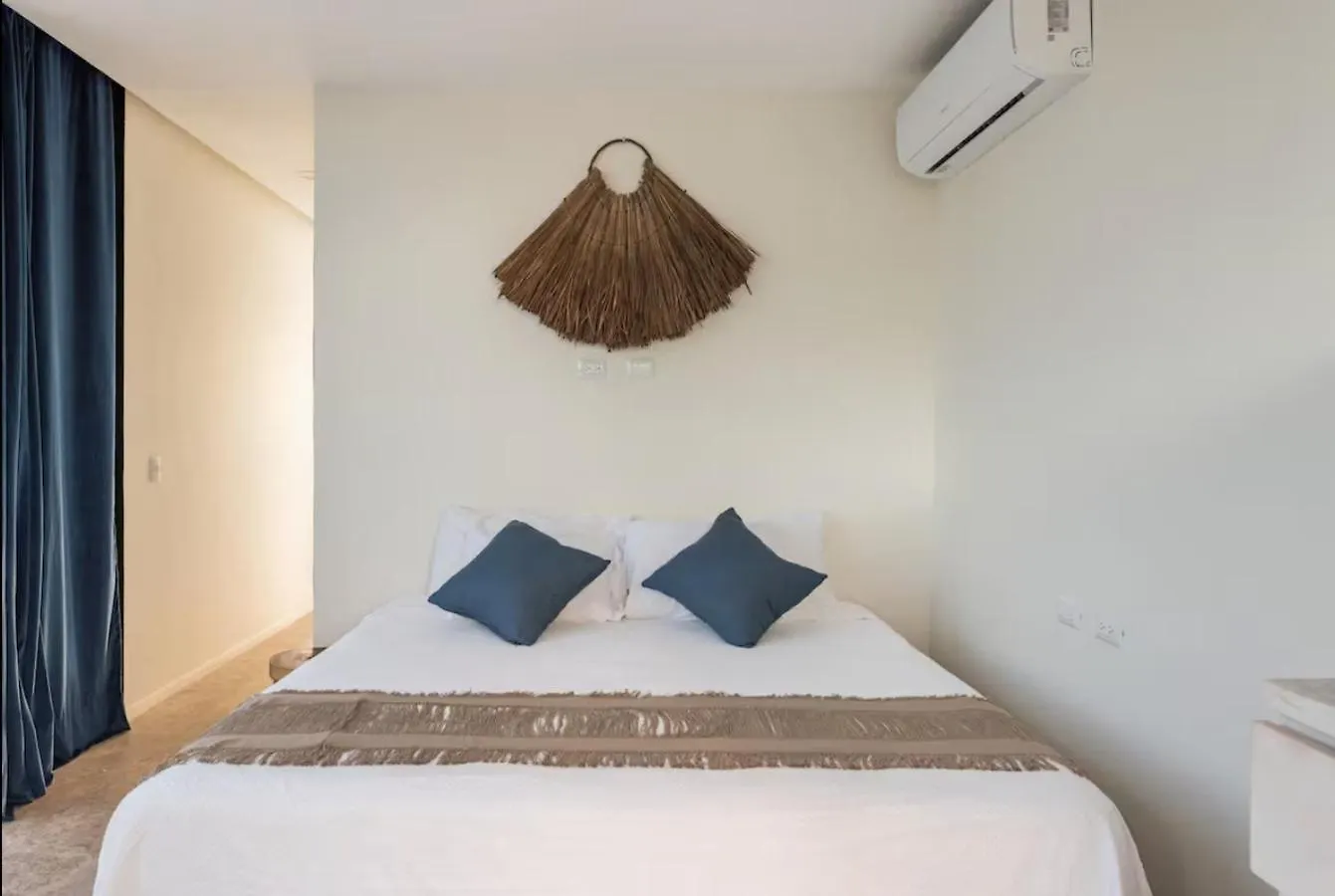LUXURY JUNGLE HOUSE - Amazing design - 3 floors Villa Playa del Carmen Mexico
